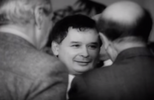 Jarosław Kaczyński na I Kongresie Porozumienia Centrum (fot. Polska Kronika Filmowa 12/1990)